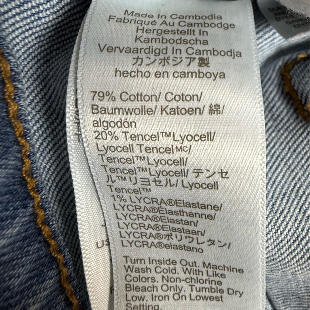 J. Crew Classic Blue Women's Jeans Hi waist size 28. Skinny raw hem. - Picture 7 of 8